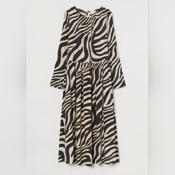 Zebra Print Long Sleeve Dress - Picture 3 of 4